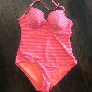 Old Navy One Piece Bathing Suit